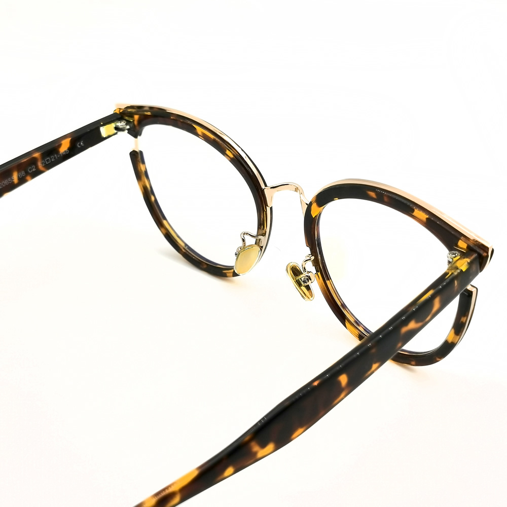 ADBU-009